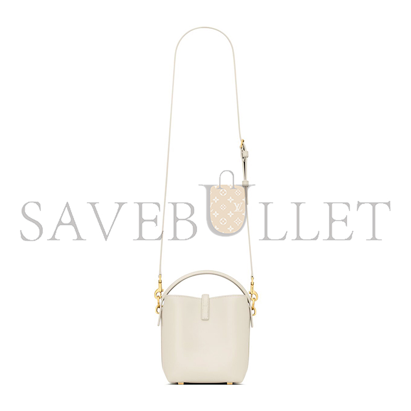 YSL LE 37 MINI IN SHINY LEATHER 7658702R20W9207 (15*13*6cm) YSL LE 37 MINI IN SHINY LEATHER 7658702R20W9207 (15*13*6cm)