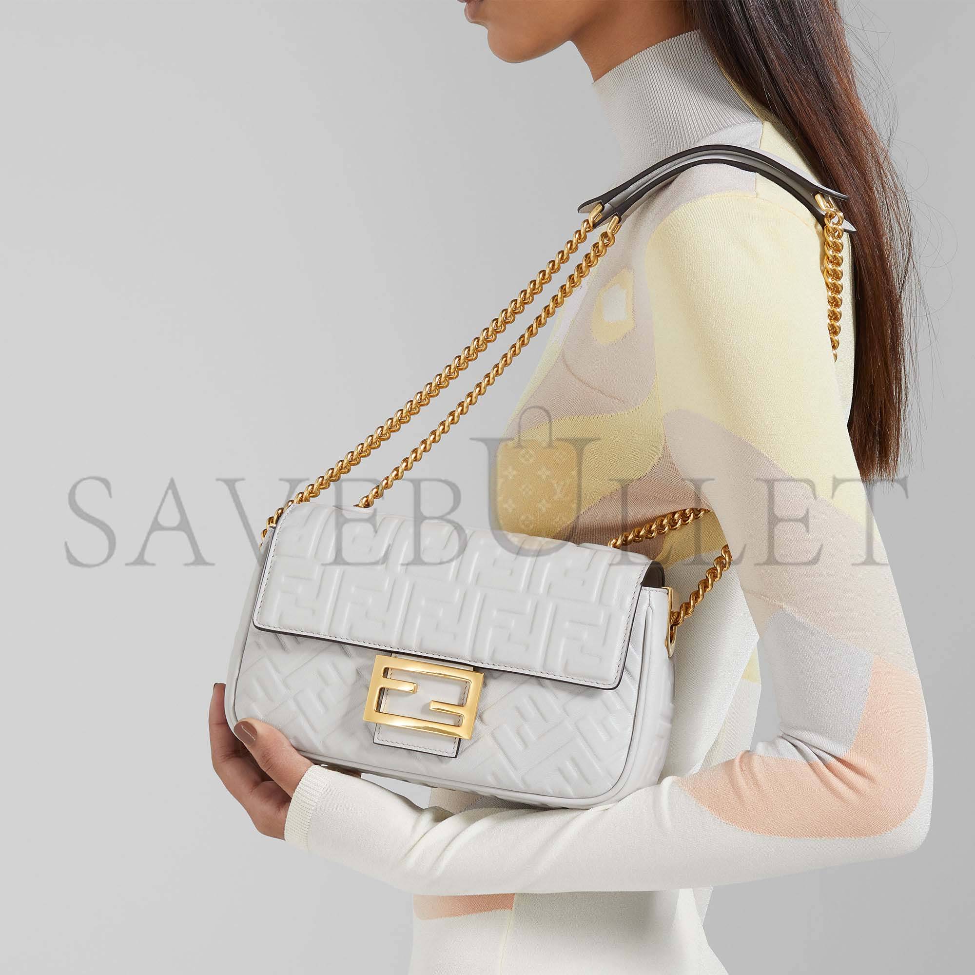 FENDI BAGUETTE CHAIN MIDI - LIGHT GRAY LEATHER BAG 8BR793AH9CF1BZ0 (24*14.5*7cm)