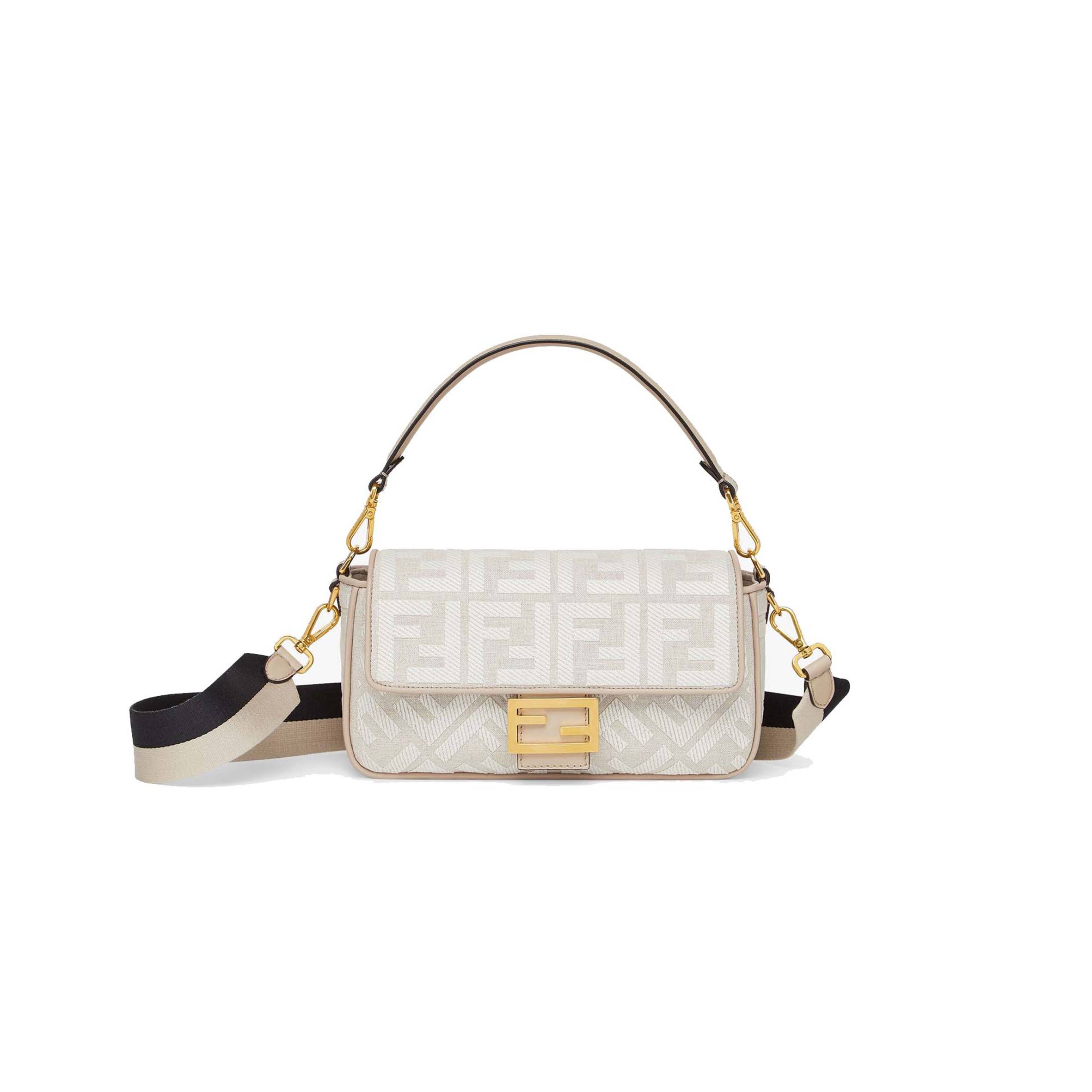 FENDI BAGUETTE - WHITE CANVAS FF BAG 8BR600AKBRF1HOE (27*15*6cm)